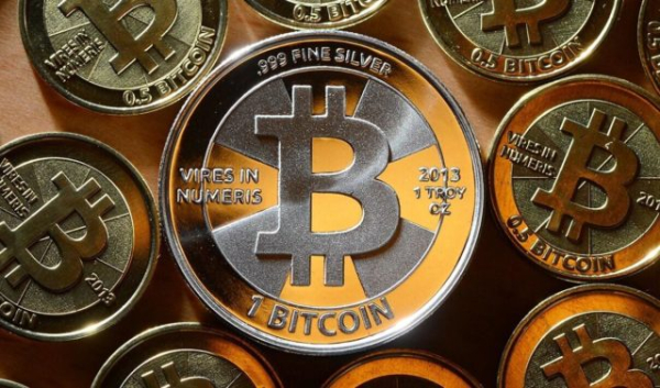 Крупнейший криптомиллиардер продал часть биткоинов