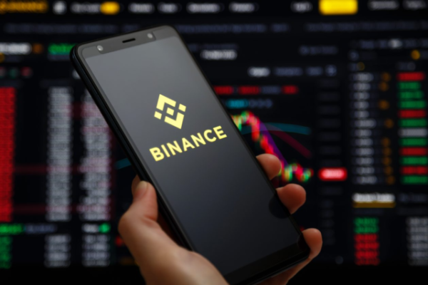 Почему сократились биткоин-резервы Binance